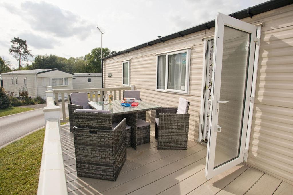 Luxury Holiday Retreat Set Within Oakdene Forest - Park Activities Pass Included Free! Saint Leonards Luaran gambar