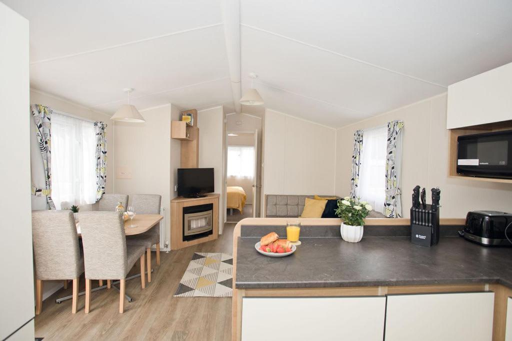 Luxury Holiday Retreat Set Within Oakdene Forest - Park Activities Pass Included Free! Saint Leonards Luaran gambar